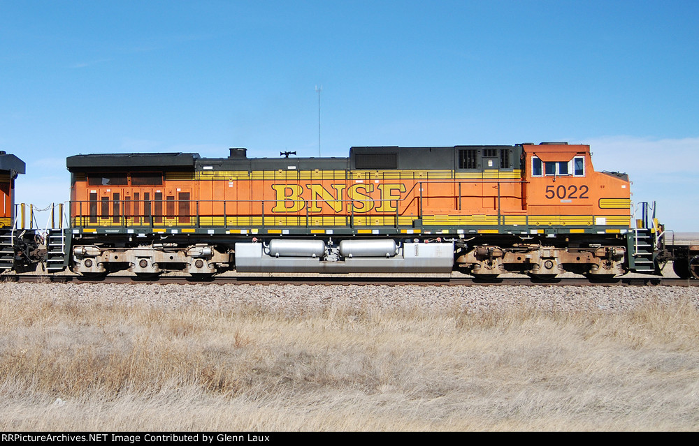 BNSF 5022